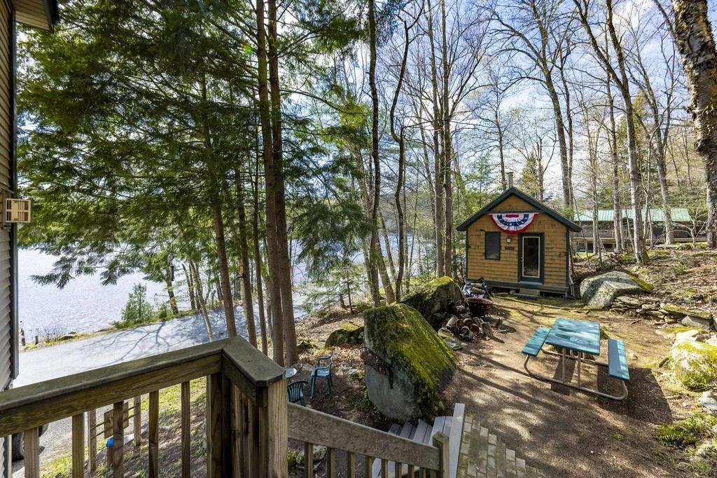 1068 Goose Pond Road Canaan NH 03741