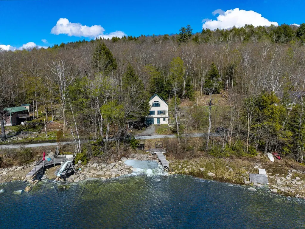 1068 Goose Pond Road Canaan NH 03741
