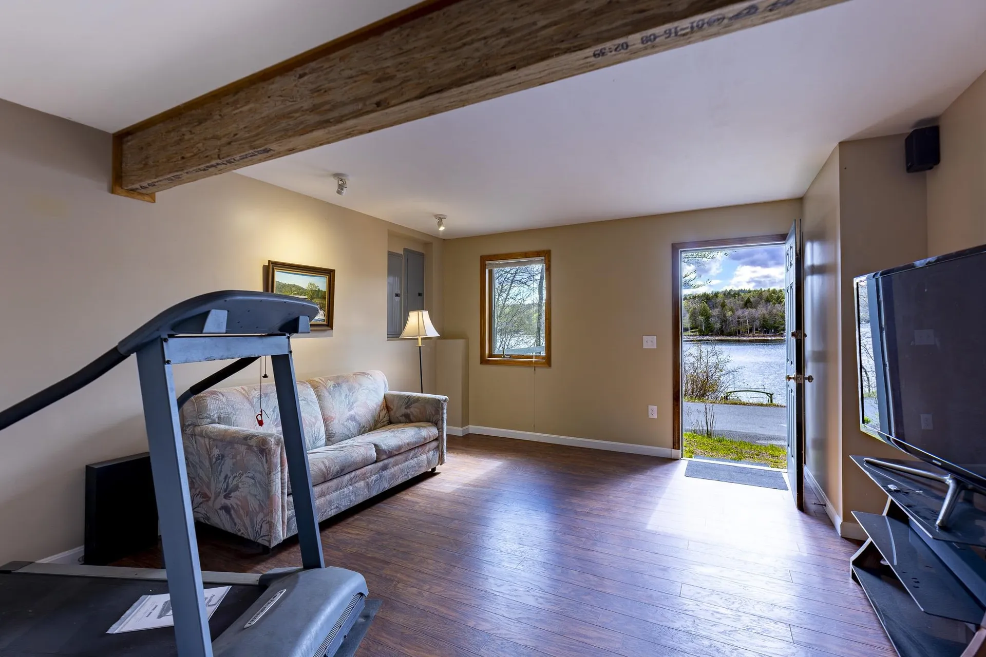 1068 Goose Pond Road Canaan NH 03741