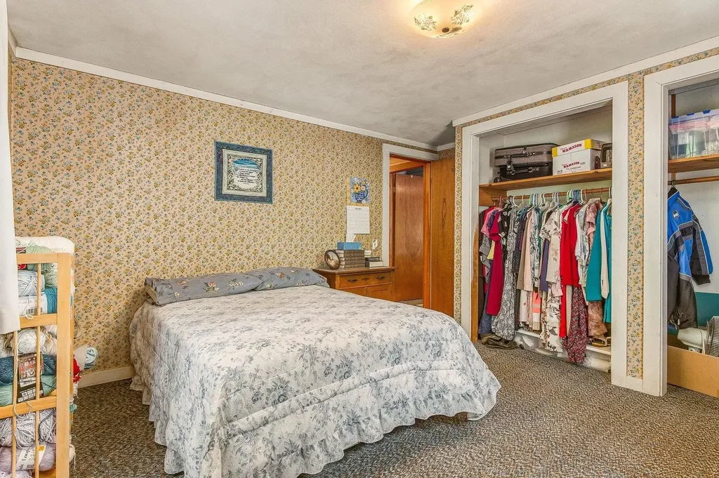 25 Brewster Hill Road Tamworth NH 03886