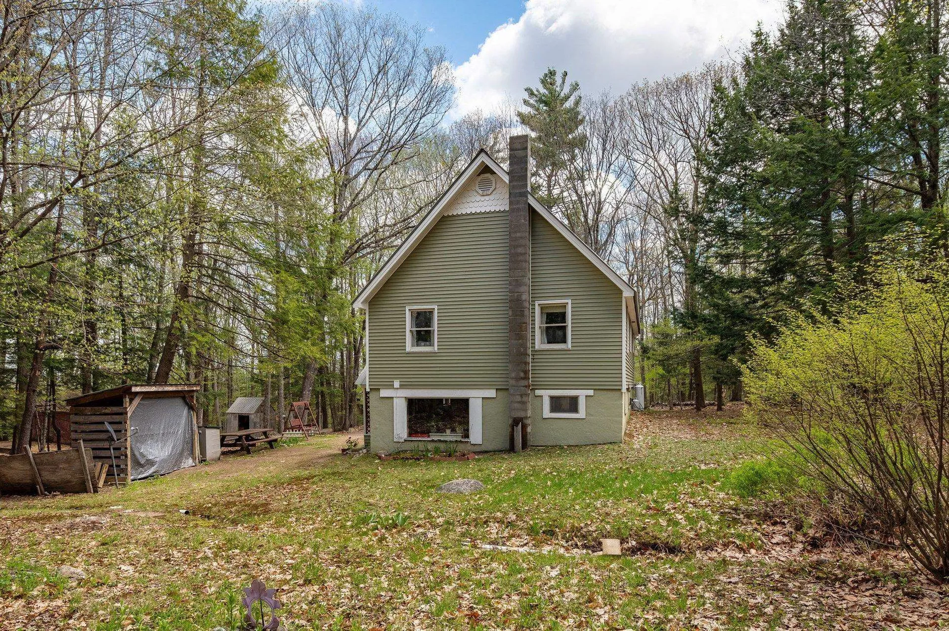 25 Brewster Hill Road Tamworth NH 03886