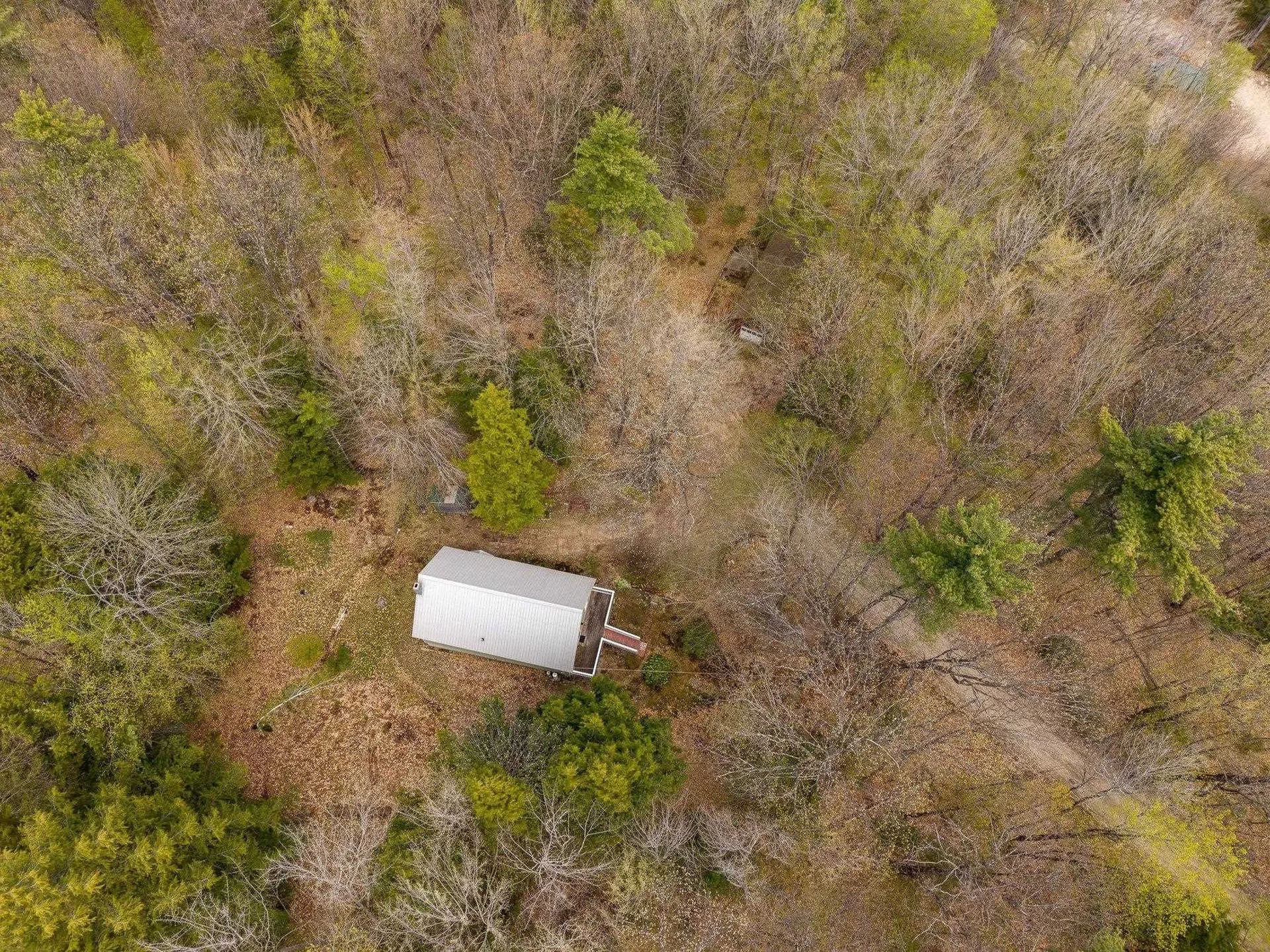 25 Brewster Hill Road Tamworth NH 03886