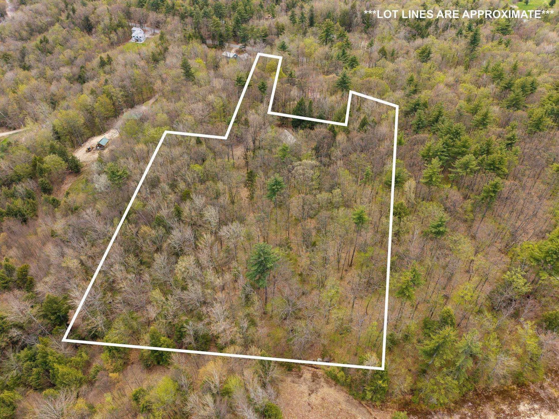 25 Brewster Hill Road Tamworth NH 03886