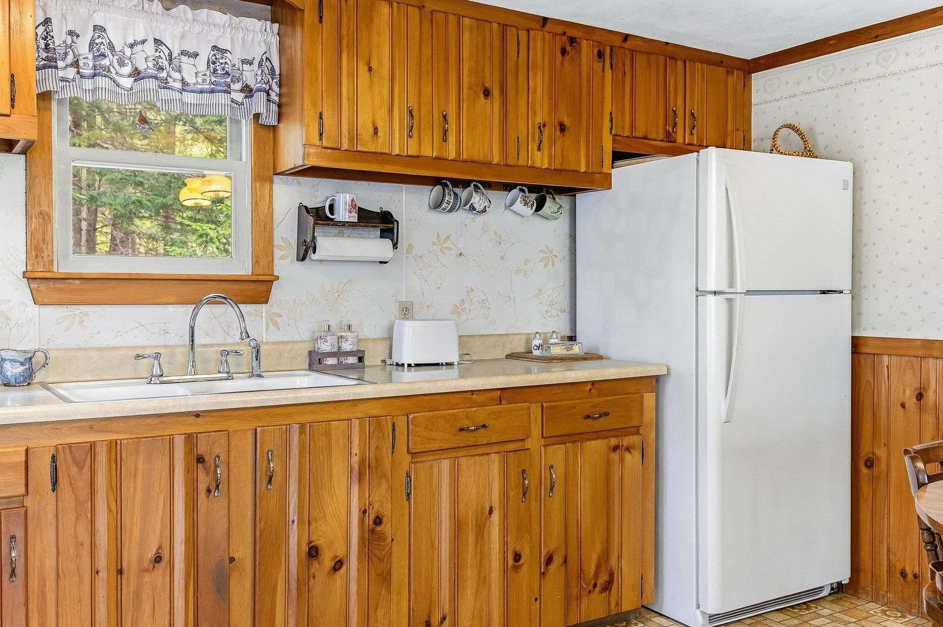 25 Brewster Hill Road Tamworth NH 03886