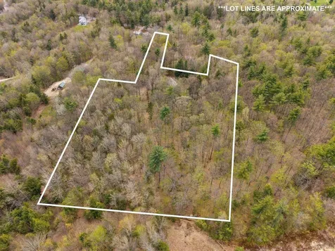 25 Brewster Hill Road Tamworth NH 03886