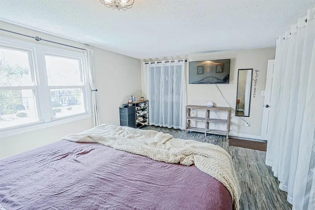 46 Windham Road Hudson NH 03051
