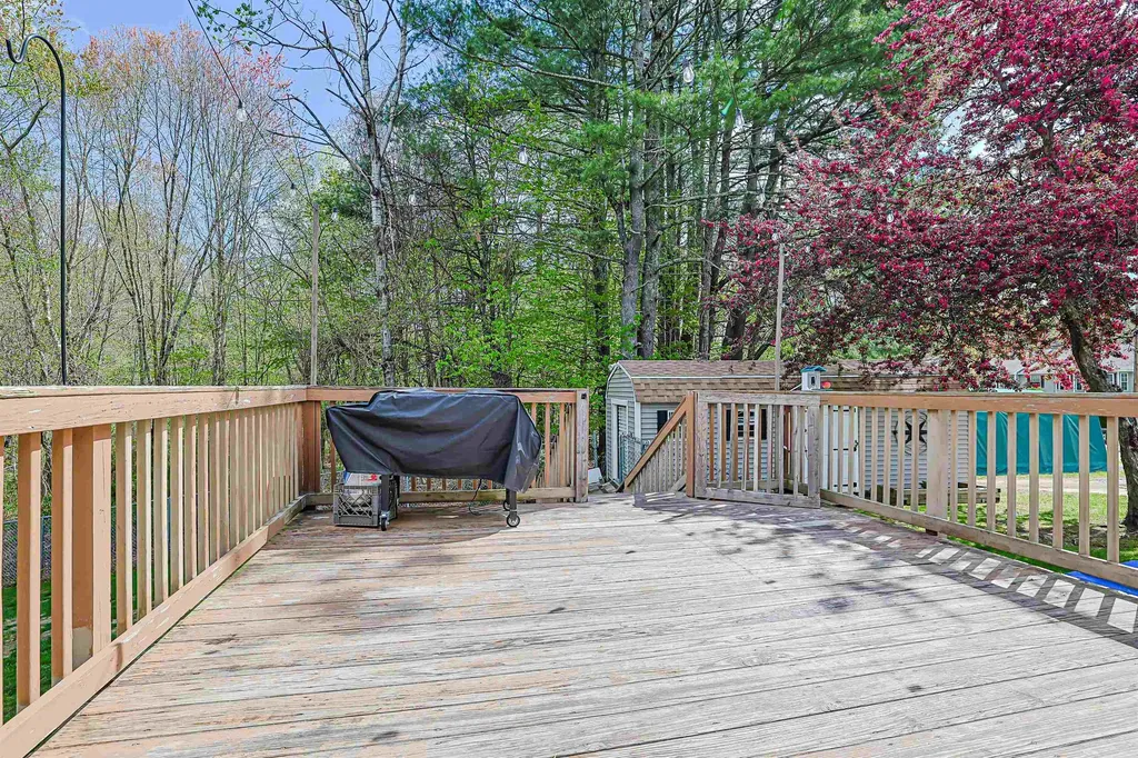 46 Windham Road Hudson NH 03051
