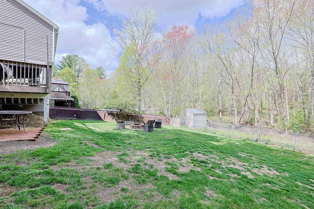 46 Windham Road Hudson NH 03051