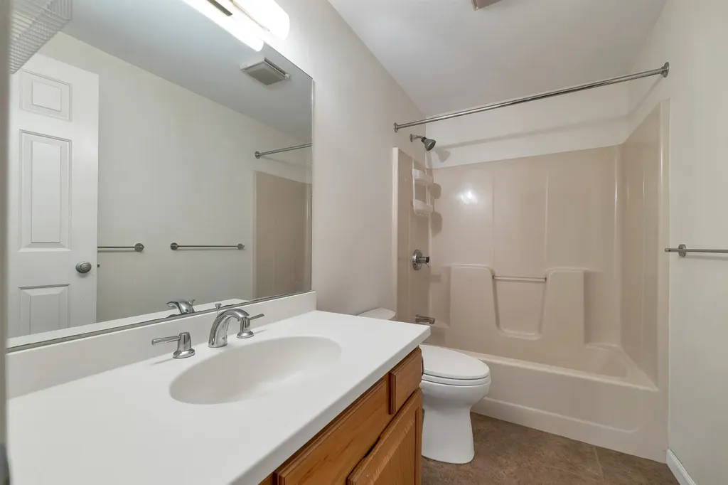 10 Vista Drive Ashland NH 03217