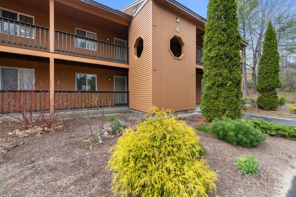 15 Tennis Lane Thornton NH 03285