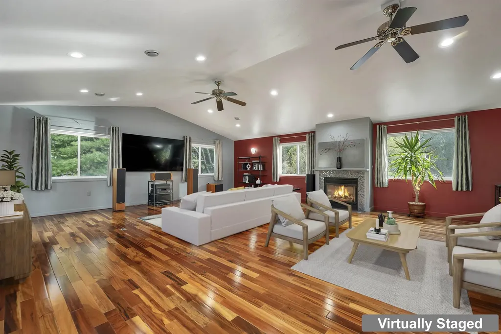 23 Woodward Road Merrimack NH 03054