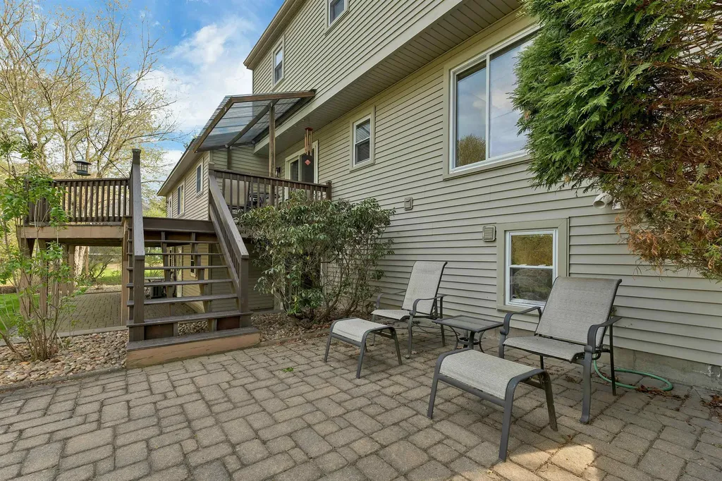 23 Woodward Road Merrimack NH 03054