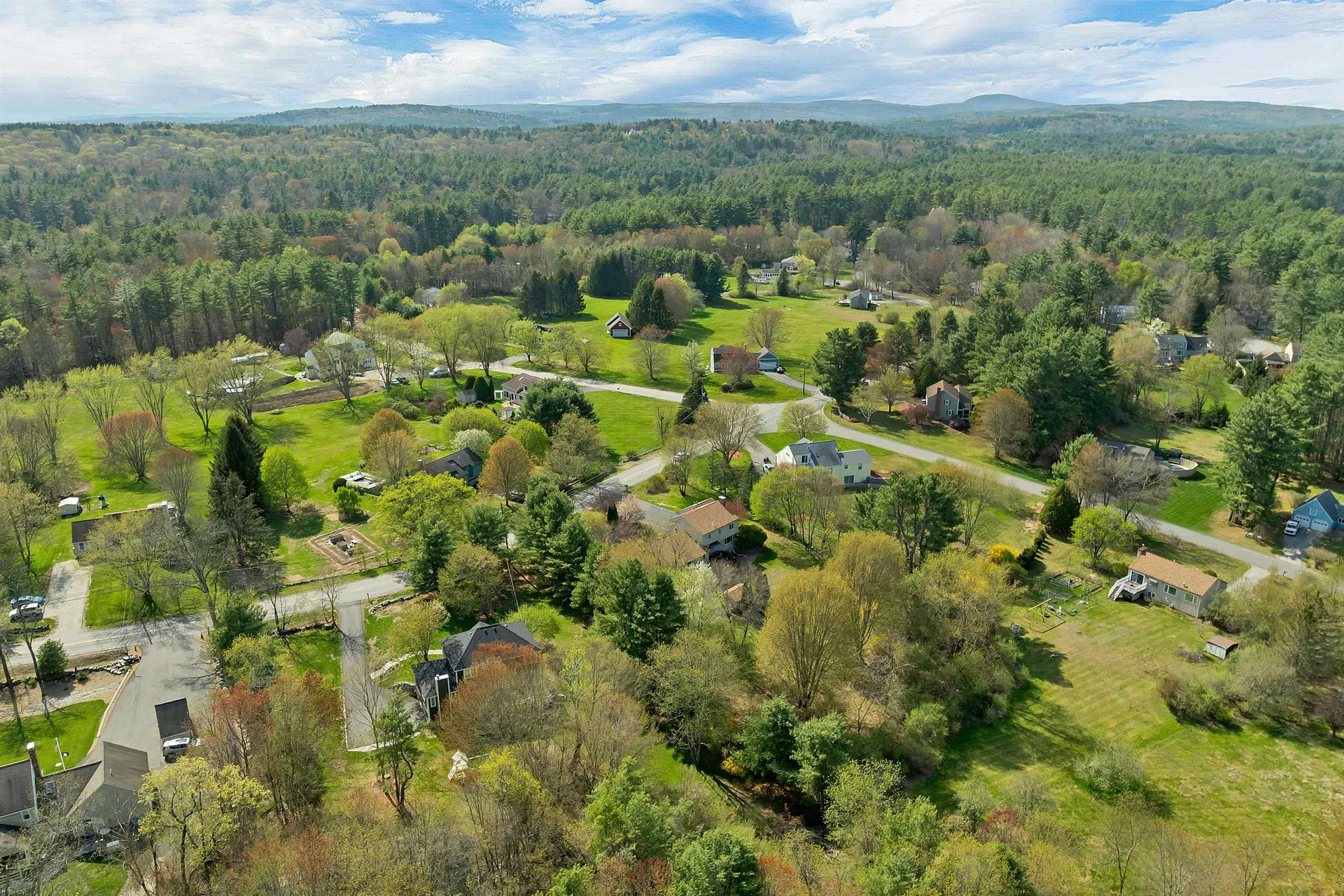 23 Woodward Road Merrimack NH 03054