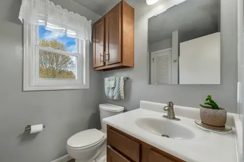 23 Woodward Road Merrimack NH 03054