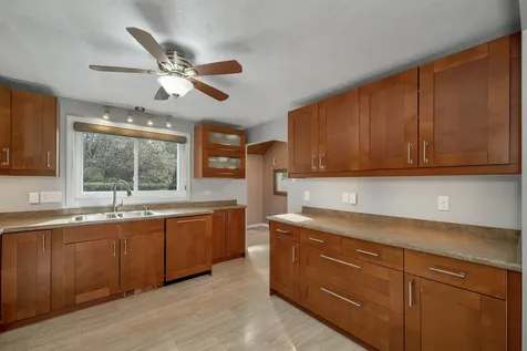 23 Woodward Road Merrimack NH 03054