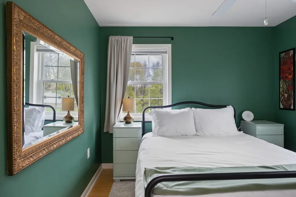 7 Sloop Road Grand Isle VT 05458