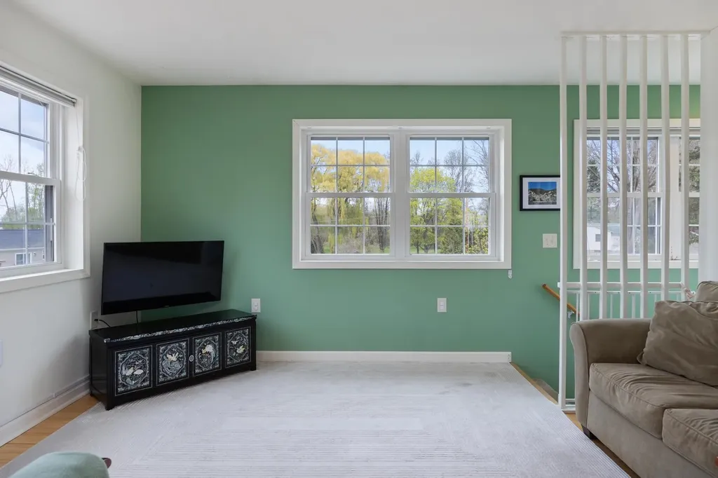 7 Sloop Road Grand Isle VT 05458