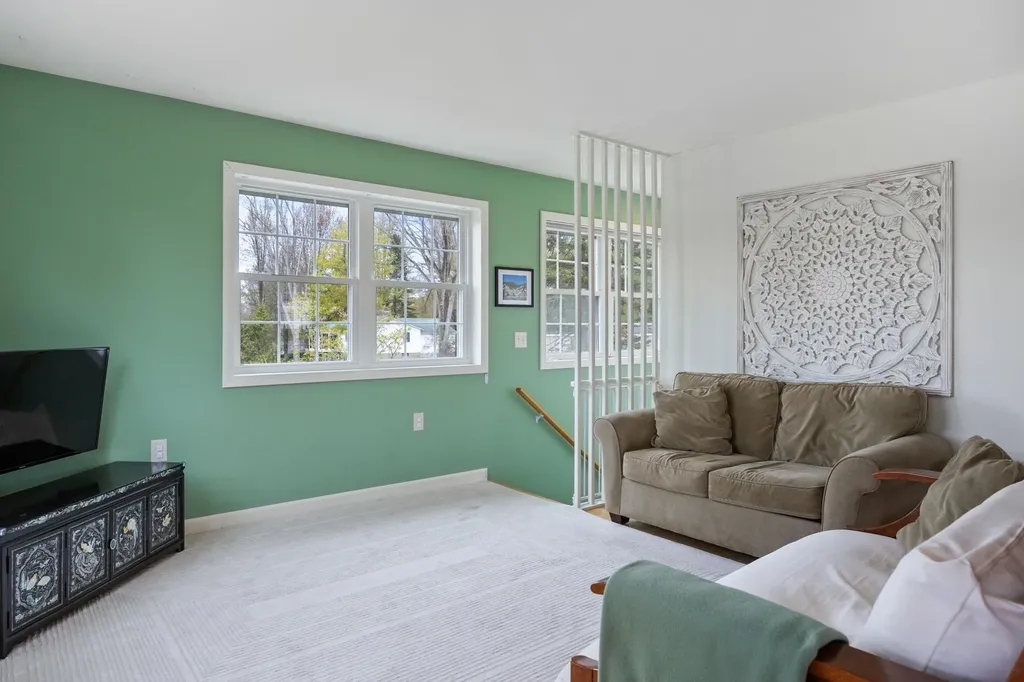 7 Sloop Road Grand Isle VT 05458