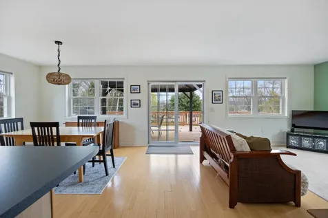 7 Sloop Road Grand Isle VT 05458