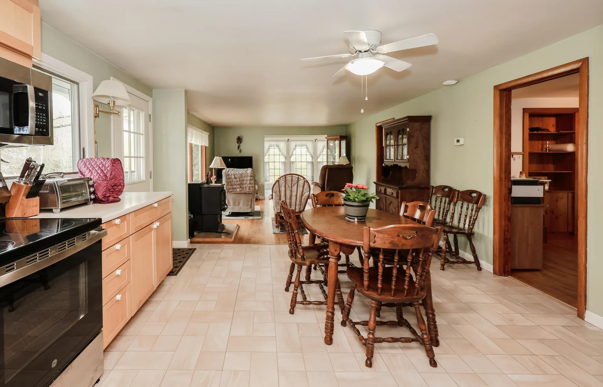78 Amherst Road Merrimack NH 03454