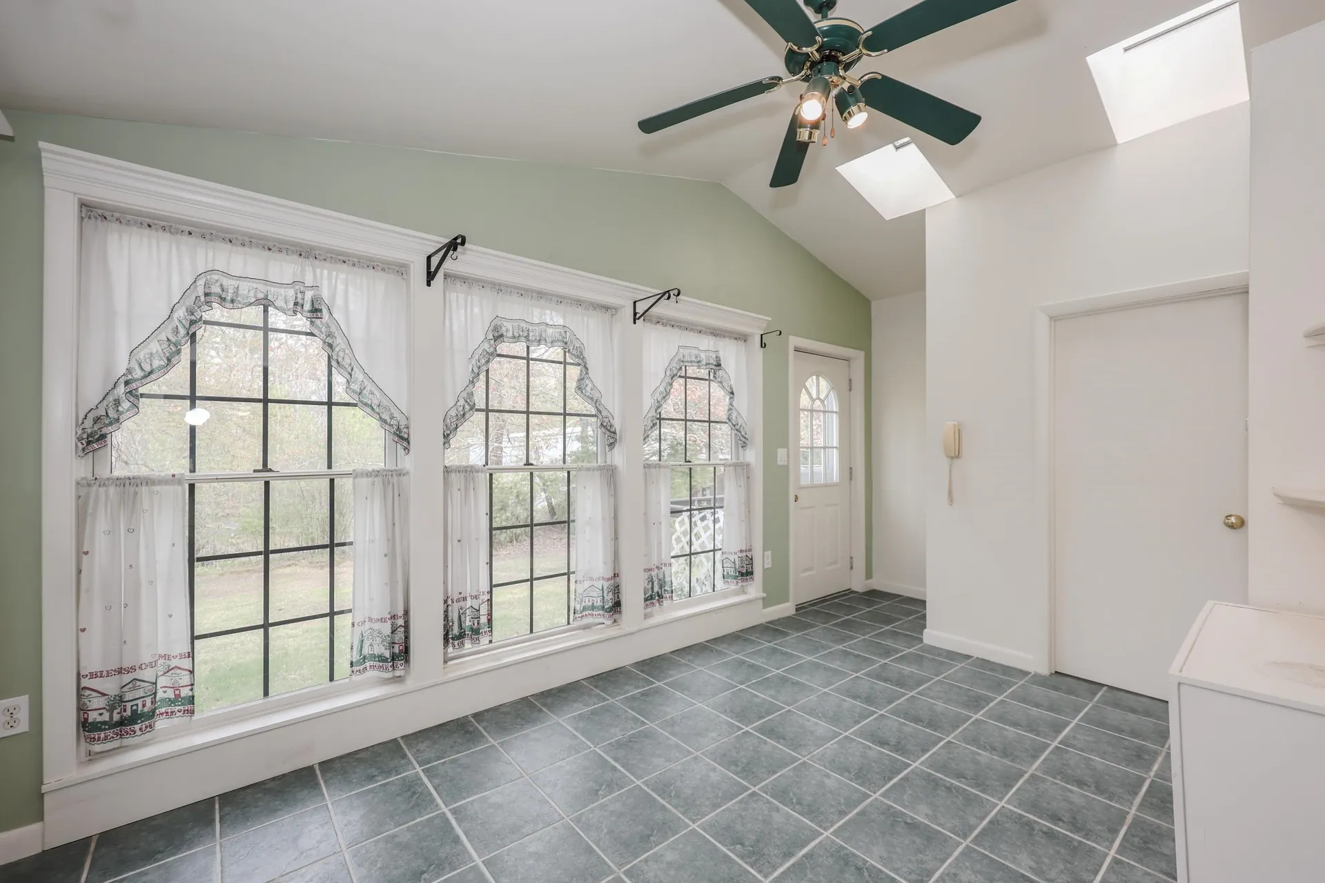 78 Amherst Road Merrimack NH 03454