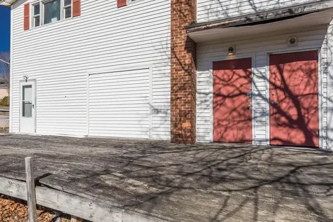 27 Carroll Street Pittsfield NH 03263