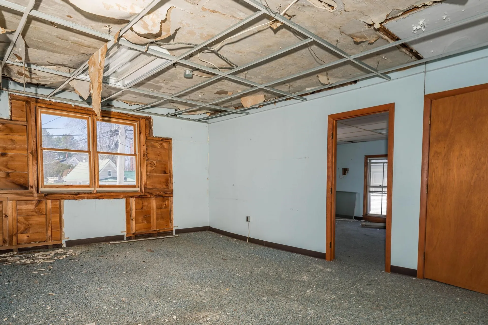 27 Carroll Street Pittsfield NH 03263