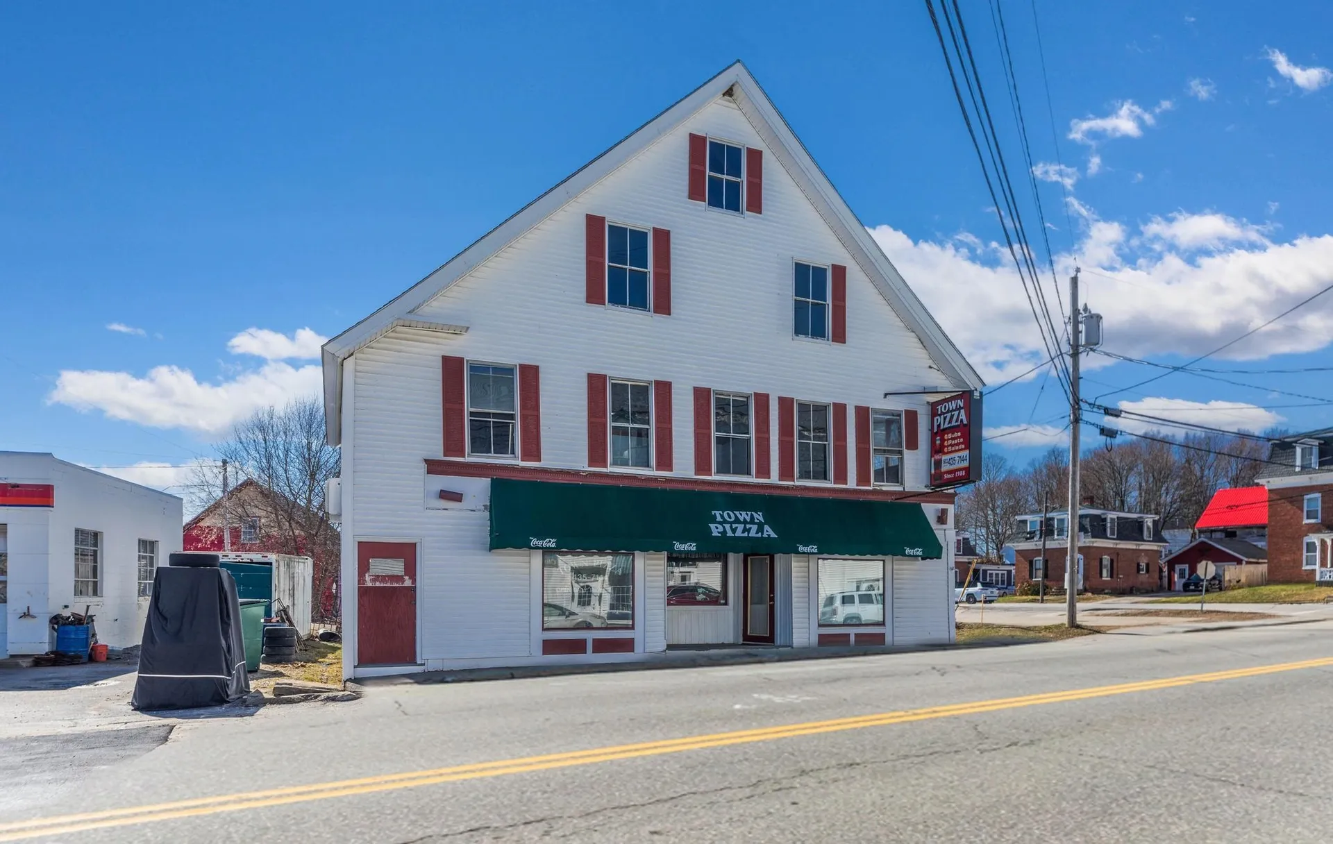 27 Carroll Street Pittsfield NH 03263
