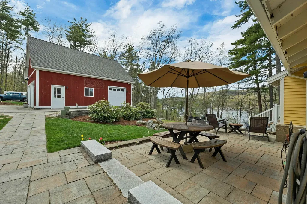 68 Dan Kelley Drive Alton NH 03810