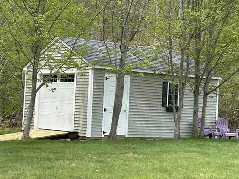 3 Mayfly Lane Raymond NH 03077