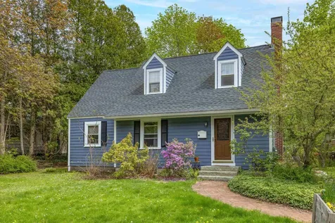 26 Edgewood Road Durham NH 03824