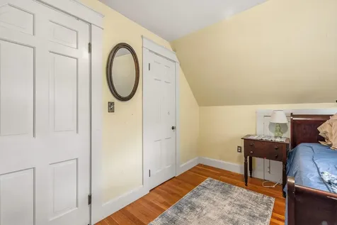 26 Edgewood Road Durham NH 03824