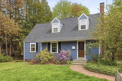 26 Edgewood Road Durham NH 03824
