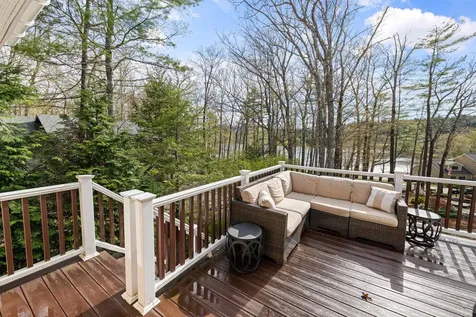 11 Stone Gate Road Hebron NH 03241