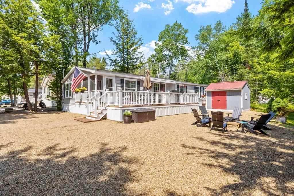 12 Barvel Whang Road Tuftonboro NH 03816