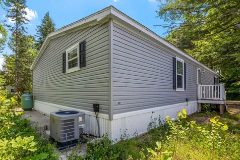 12 Barvel Whang Road Tuftonboro NH 03816
