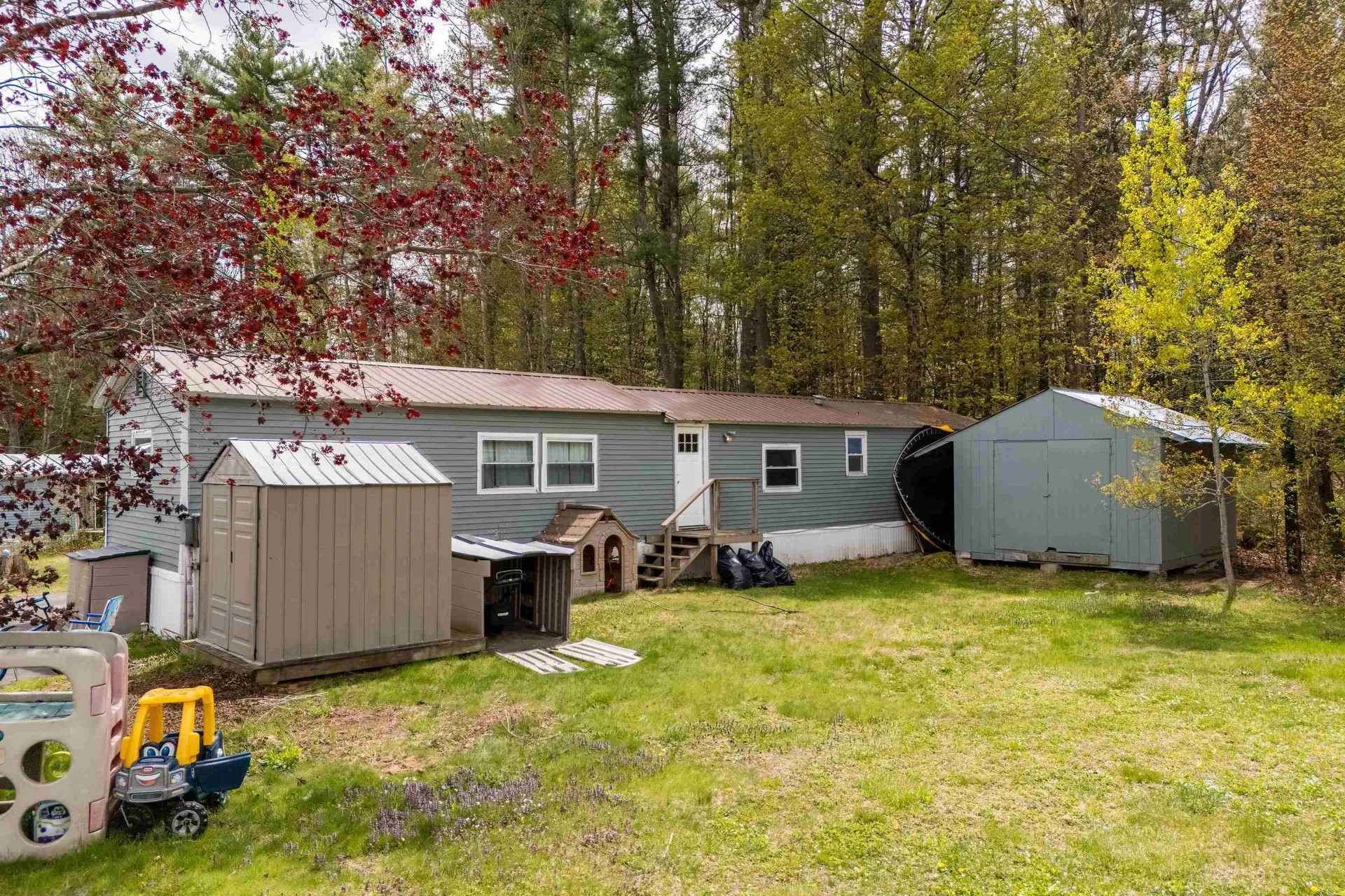 206 Friendship Avenue Pembroke NH 03275