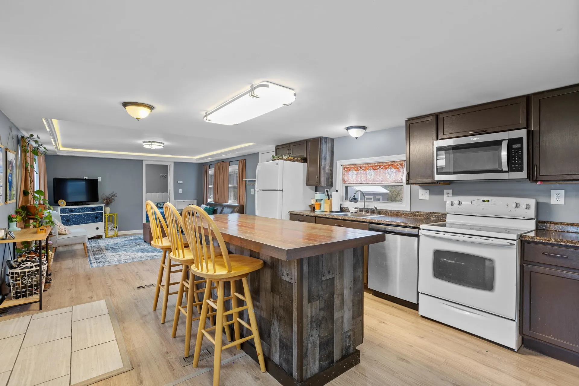 206 Friendship Avenue Pembroke NH 03275