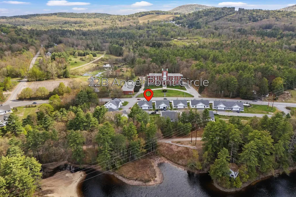 22 Angel Point Circle Goffstown NH 03045