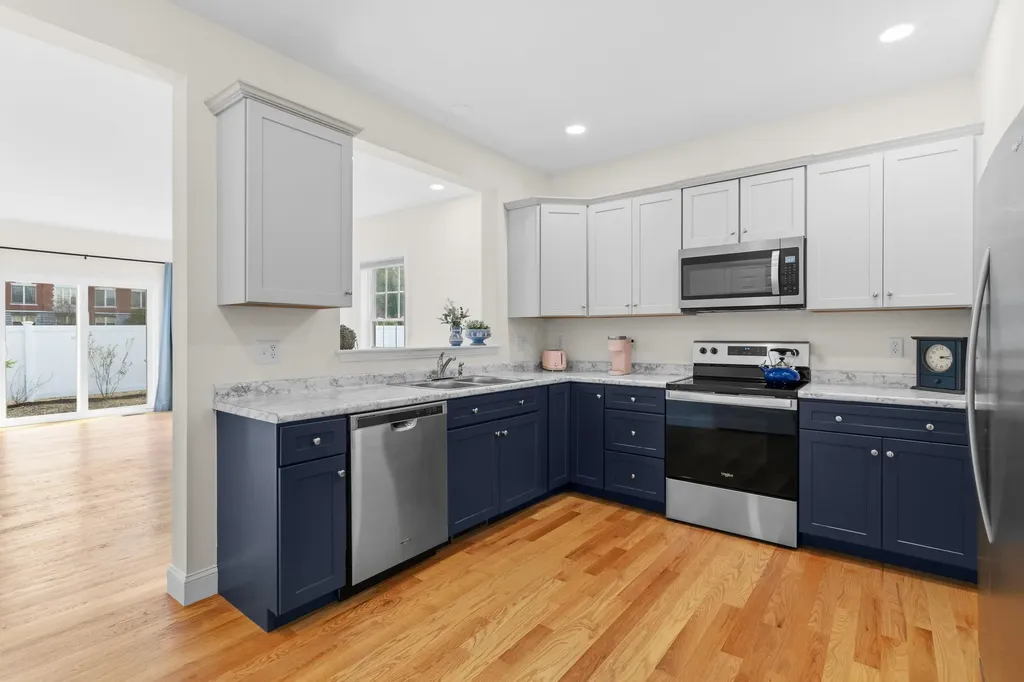 22 Angel Point Circle Goffstown NH 03045