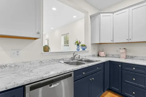 22 Angel Point Circle Goffstown NH 03045