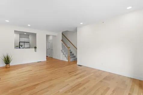 22 Angel Point Circle Goffstown NH 03045