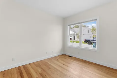 22 Angel Point Circle Goffstown NH 03045