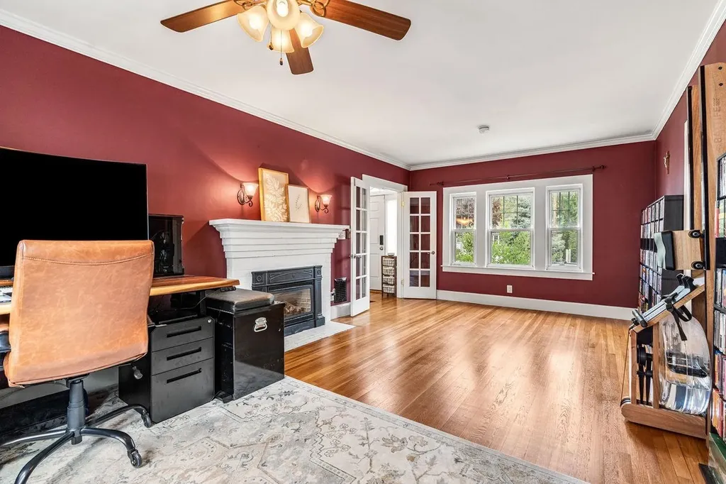 9 Bennett Street Nashua NH 03064
