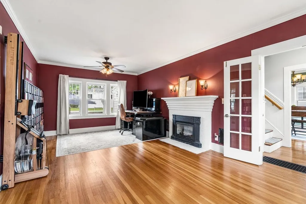 9 Bennett Street Nashua NH 03064