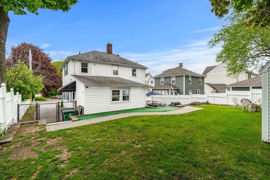 9 Bennett Street Nashua NH 03064