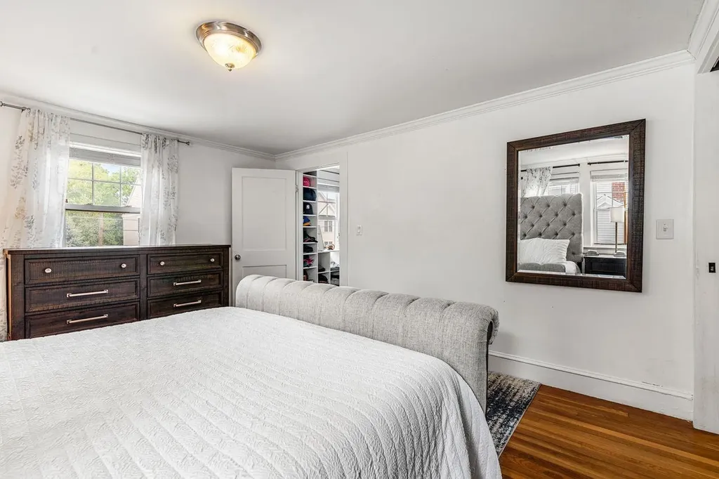 9 Bennett Street Nashua NH 03064