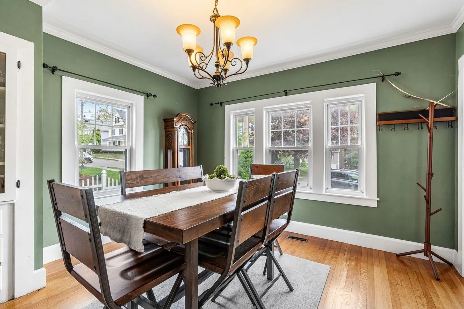 9 Bennett Street Nashua NH 03064