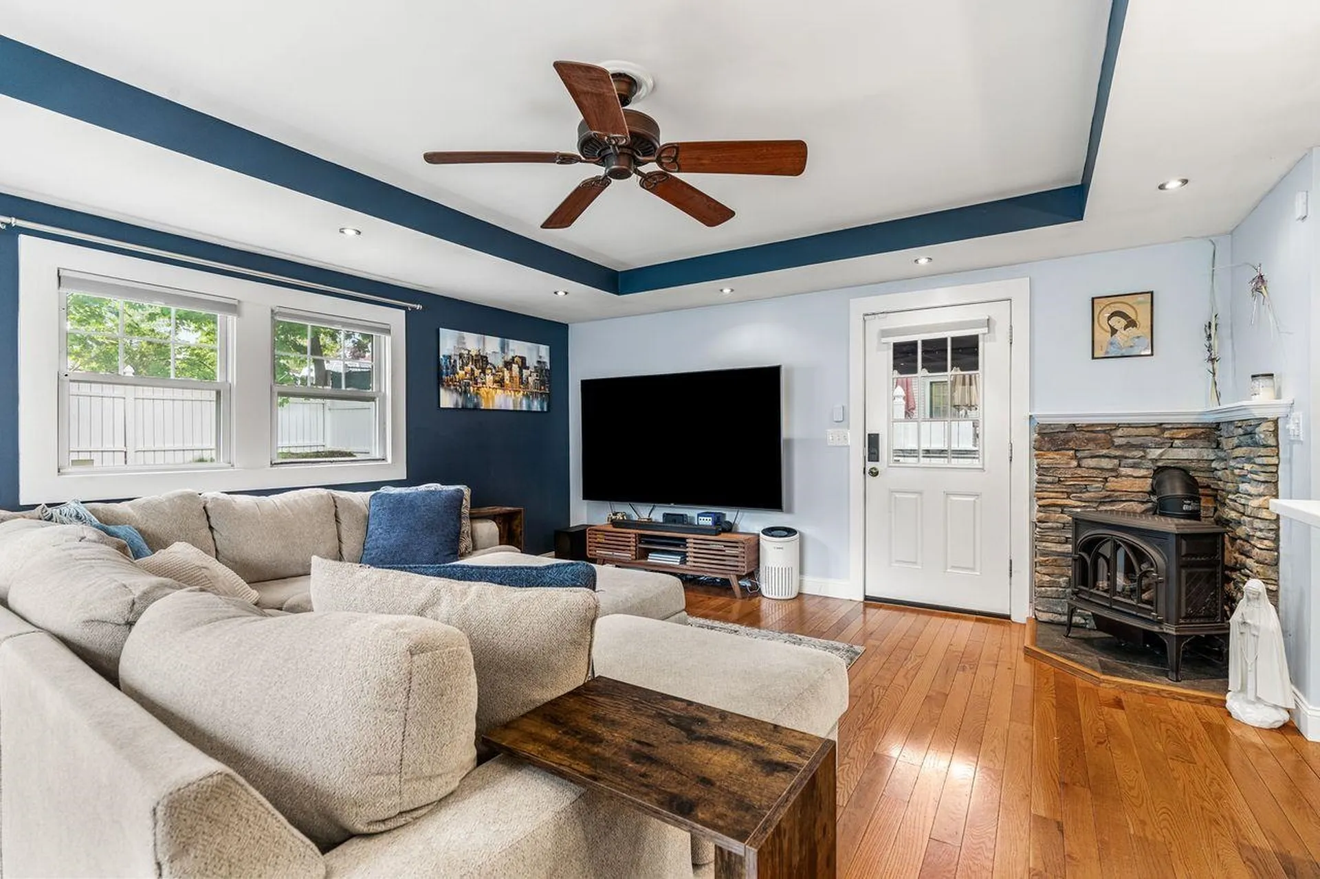 9 Bennett Street Nashua NH 03064
