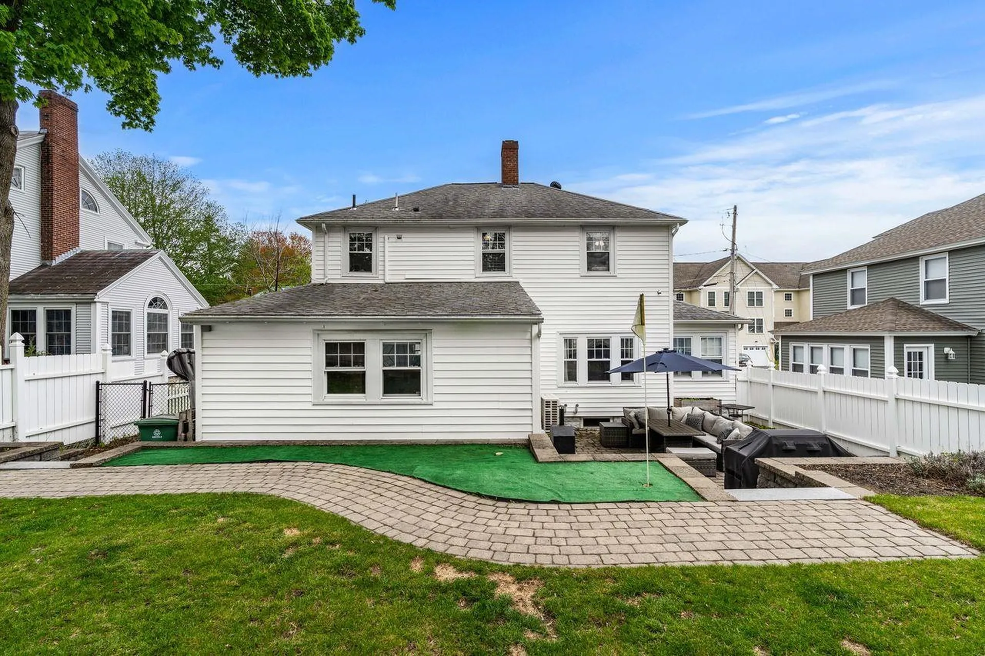 9 Bennett Street Nashua NH 03064